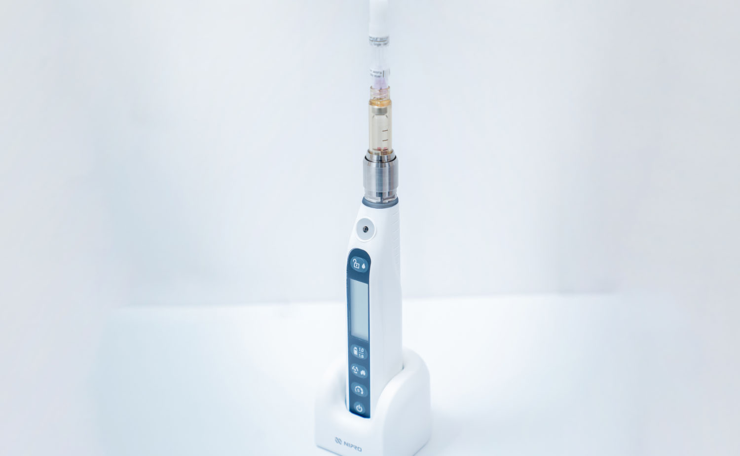 電動麻酔器「ニプロジェクトペン」